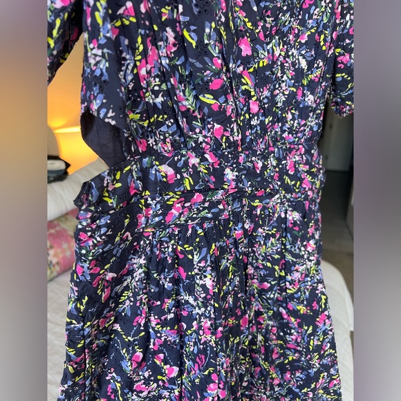 French Connection Floral Puff Sleeve Mini dress with Cutouts. Size XS / us 4 - Picture 4 of 6